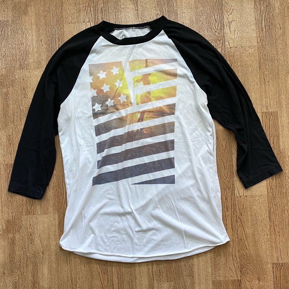Bowery Supply Co Mens White/Black Flag Beach Raglan Baseball Graphic T Shirt L